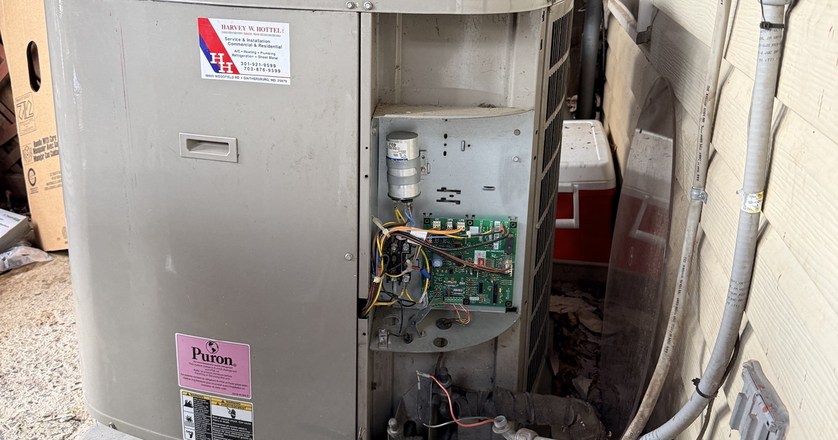 Messy Electrical Wiring And Control Board Repairs.jpeg