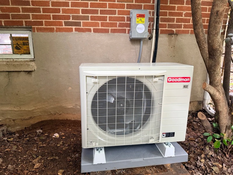 Goodman SD AC and 115V Air Handler Installation in a Tight Space Goodman SD AC and 115V Air Handler Installation in a Tight Space